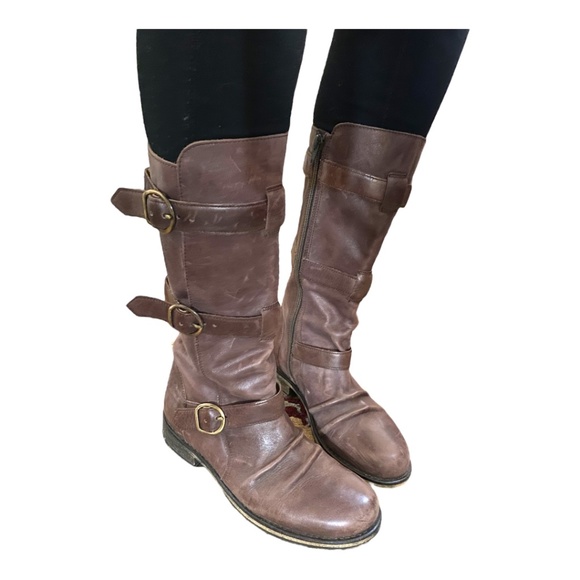 Leather distressed boots with buckles. Size 37 - Picture 3 of 16